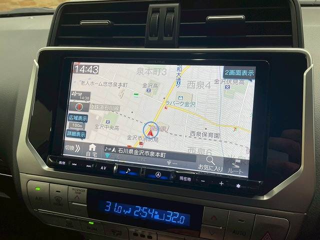 トヨタ&nbsp;ランドクルーザープラドの画像3