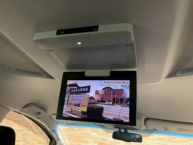 トヨタ&nbsp;ヴェルファイアの画像8