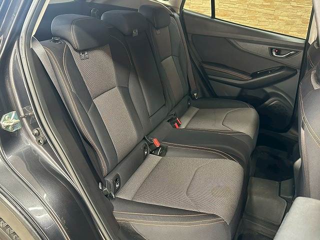 XV2.0i-L EyeSight 内装他