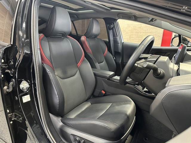 トヨタ&nbsp;プリウスの画像9