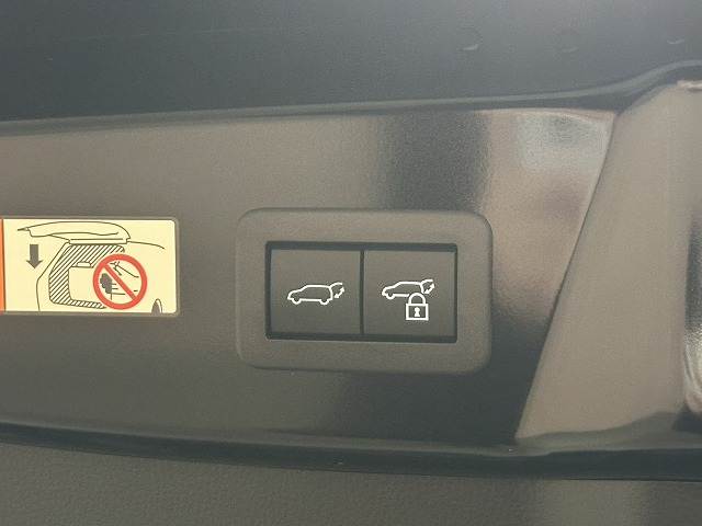 トヨタ&nbsp;プリウスの画像16