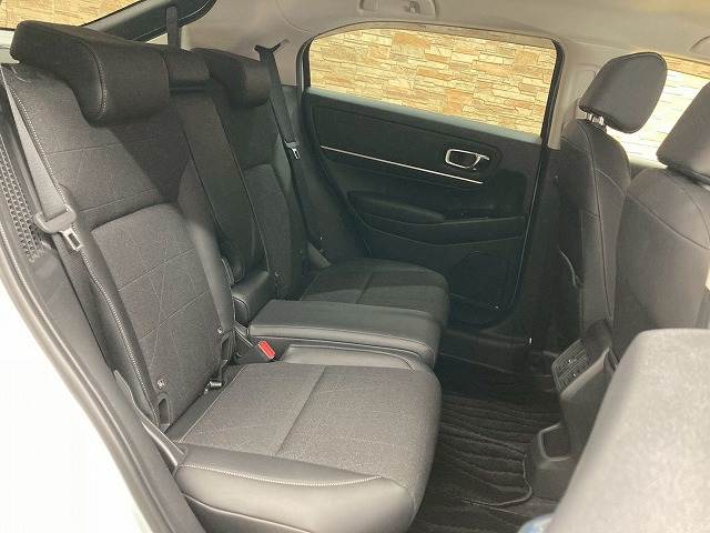 ホンダ&nbsp;ヴェゼルハイブリッドの画像6