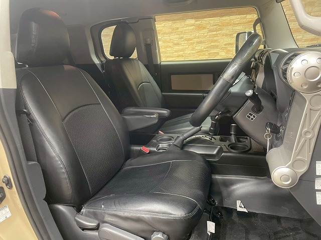 トヨタ&nbsp;FJクルーザーの画像5