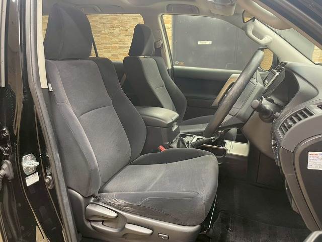 トヨタ&nbsp;ランドクルーザープラドの画像5