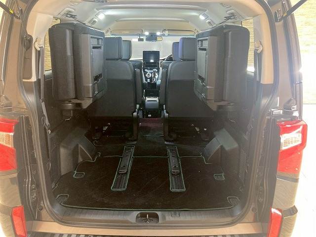 三菱&nbsp;デリカD5の画像13