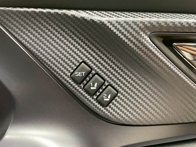 スバル&nbsp;レヴォーグ レイバックの画像9