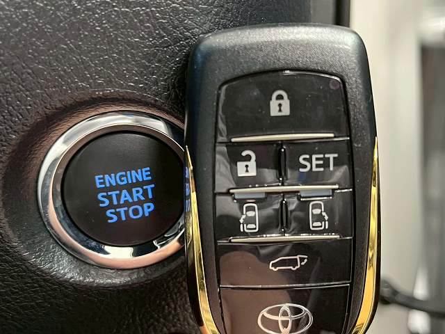 トヨタ&nbsp;アルファードの画像12