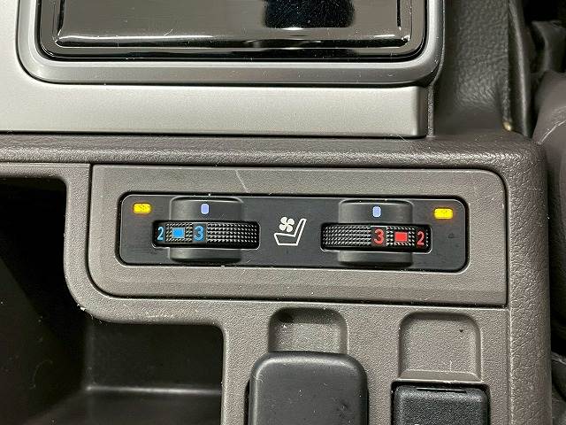 トヨタ&nbsp;ランドクルーザープラドの画像11