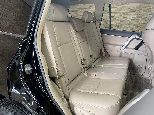 ランドクルーザープラドTX“Lパッケージ” 内装他