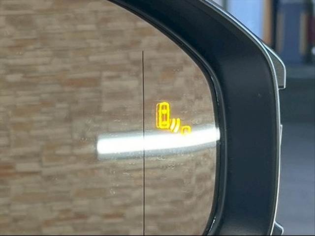 トヨタ クラウンクロスオーバーの画像8