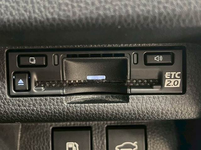 トヨタ クラウンクロスオーバーの画像12