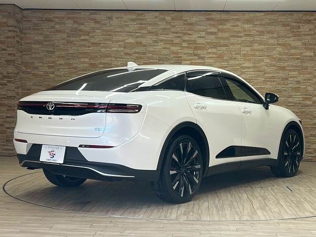 トヨタ クラウンクロスオーバーの画像16