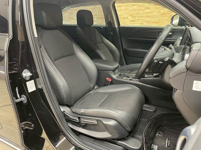 ヴェゼルハイブリッドe:HEV Z 内装他