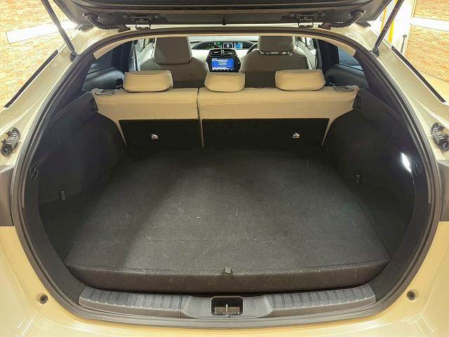 トヨタ&nbsp;プリウスPHVの画像13