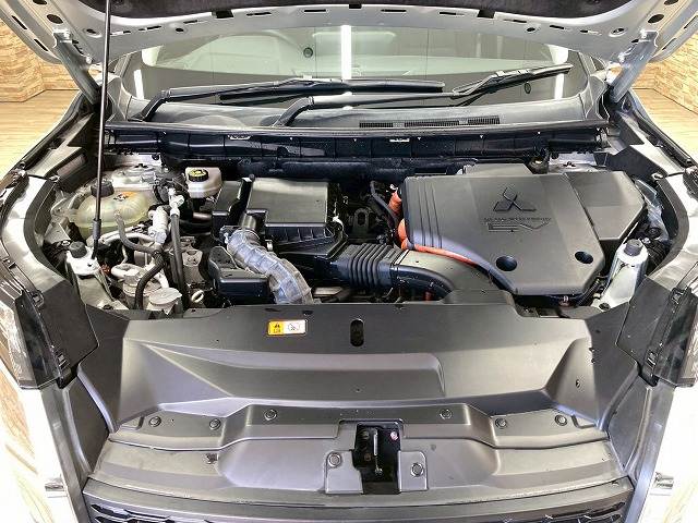 三菱&nbsp;アウトランダーPHEVの画像18