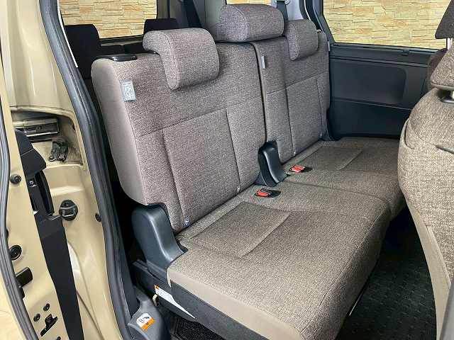 トヨタ&nbsp;シエンタハイブリッドの画像6