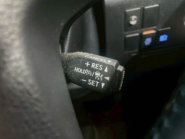 トヨタ アルファードの画像8