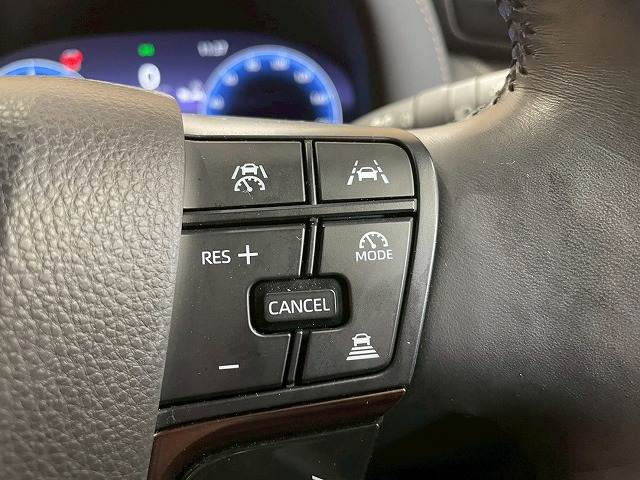 トヨタ アルファードの画像7