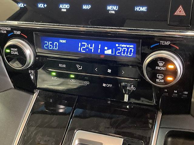 トヨタ&nbsp;ヴェルファイアの画像10