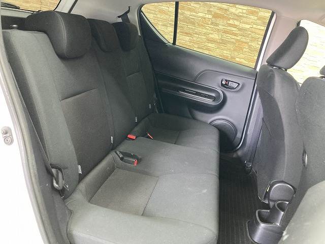 アクアS“Style Black” 内装他