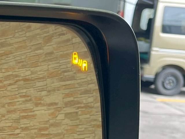 三菱&nbsp;デリカD5の画像8