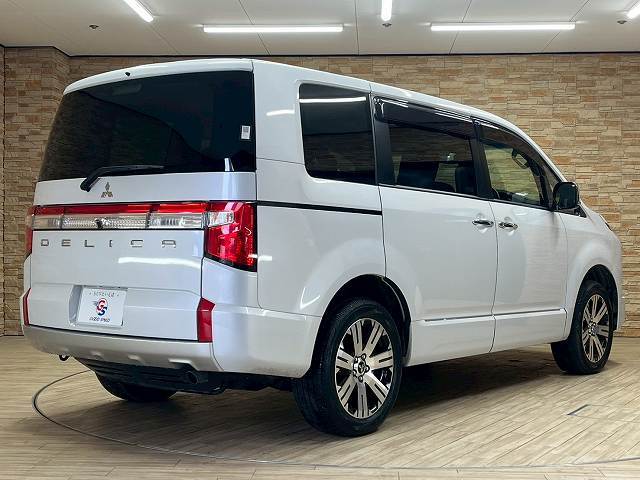 三菱&nbsp;デリカD5の画像16