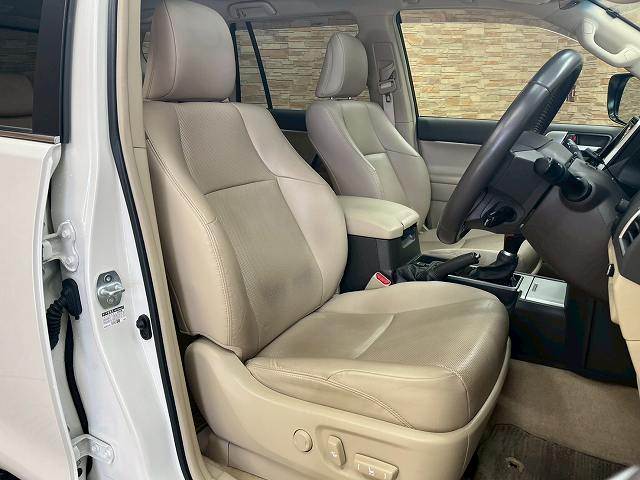 ランドクルーザープラド□TX “Lパッケージ” 内装他