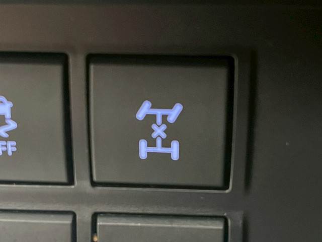 トヨタ ランドクルーザープラドの画像9