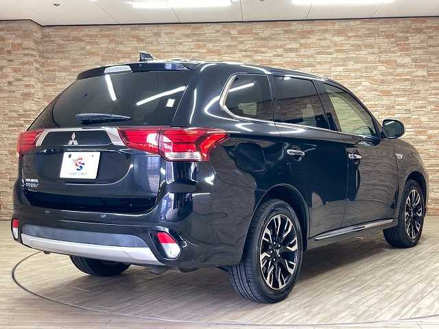三菱 アウトランダーPHEVの画像16