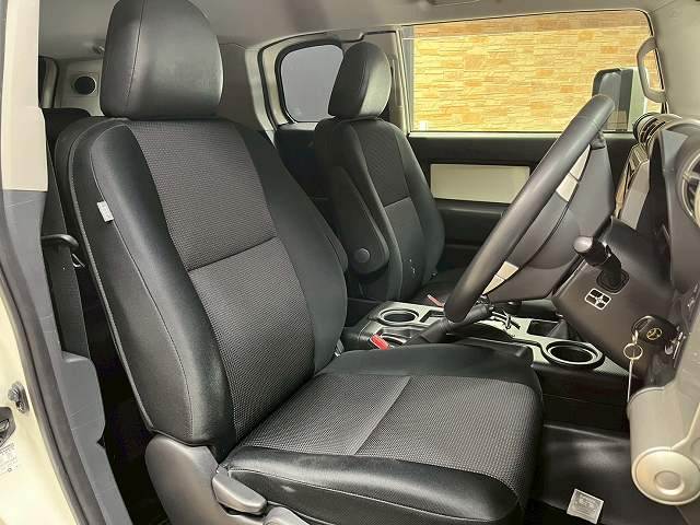 トヨタ&nbsp;FJクルーザーの画像5