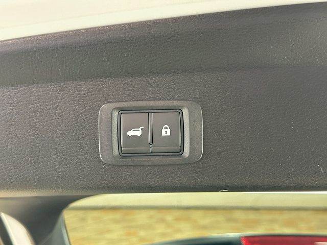 三菱&nbsp;アウトランダーPHEVの画像12