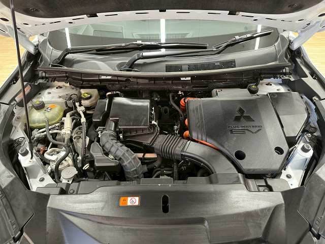 三菱&nbsp;アウトランダーPHEVの画像18