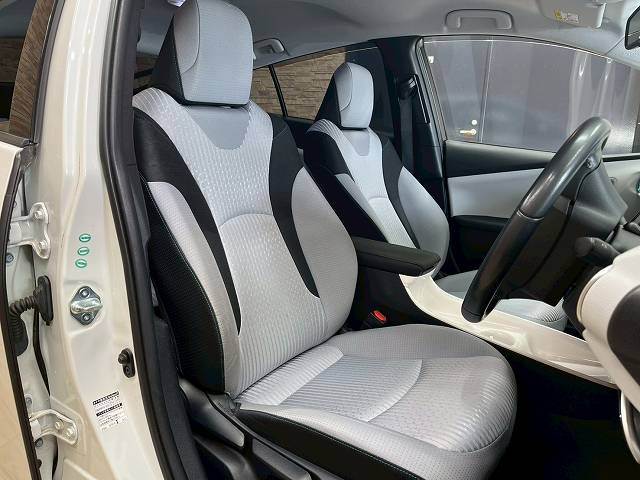 トヨタ&nbsp;プリウスの画像5