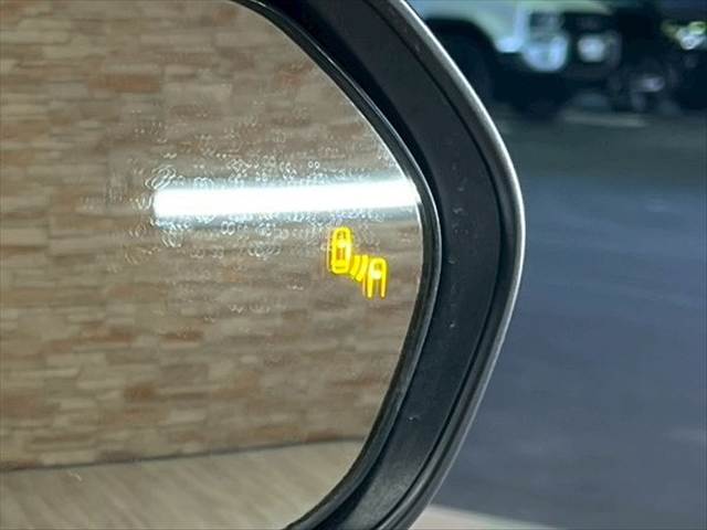 トヨタ&nbsp;プリウスの画像8