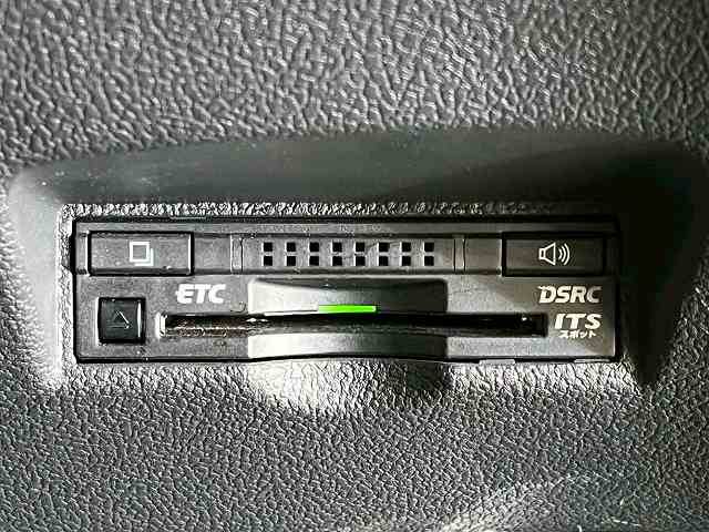 トヨタ&nbsp;プリウスの画像12