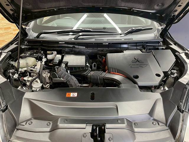 三菱&nbsp;アウトランダーPHEVの画像18