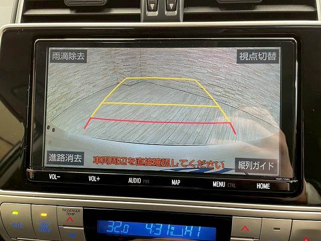 トヨタ&nbsp;ランドクルーザープラドの画像4