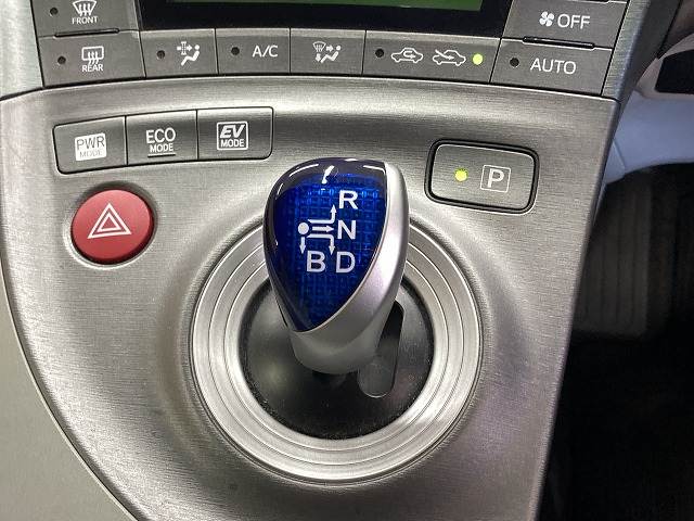 トヨタ&nbsp;プリウスの画像11