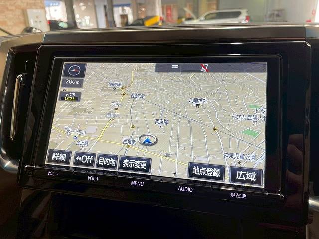 ヴェルファイアX 内装他