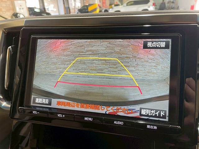 ヴェルファイアX 内装他