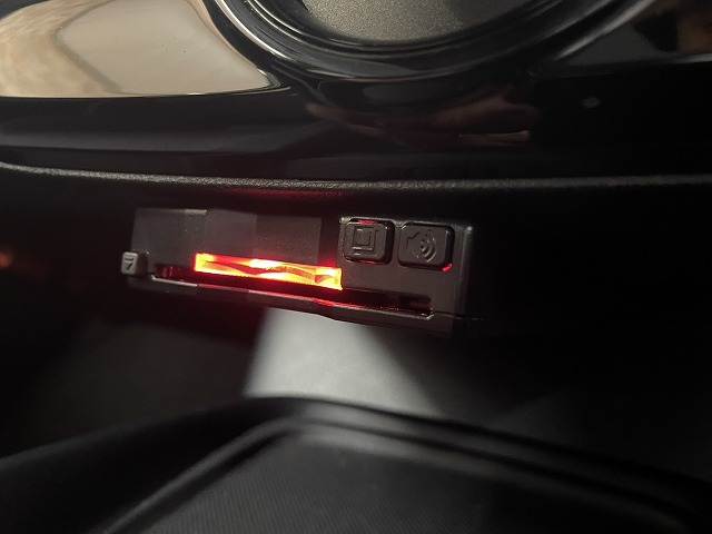 トヨタ&nbsp;プリウスの画像4