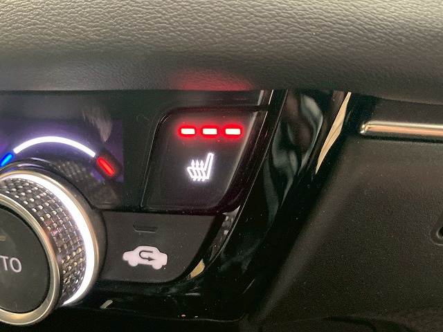 ホンダ&nbsp;ヴェゼルハイブリッドの画像10