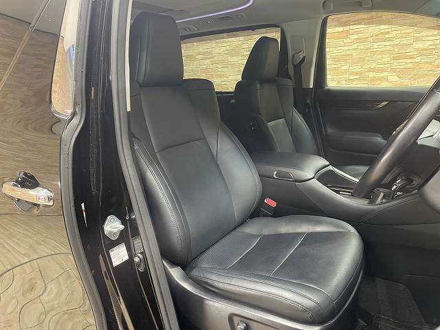 トヨタ&nbsp;ヴェルファイアの画像5