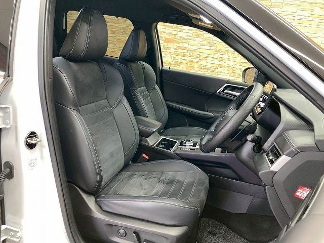 三菱&nbsp;アウトランダーPHEVの画像5