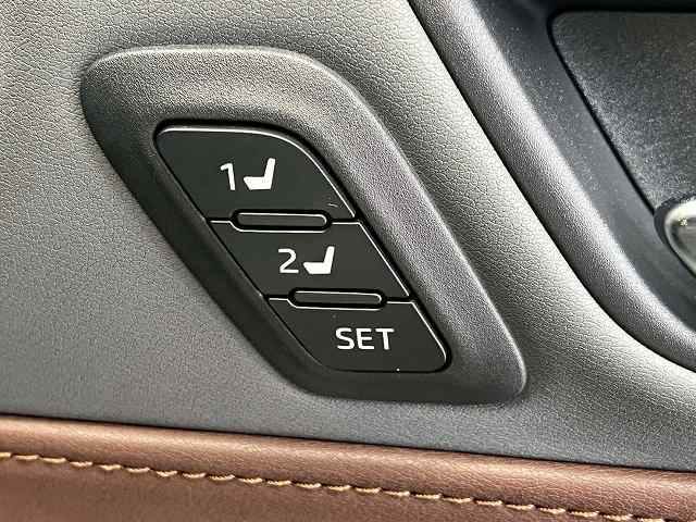 トヨタ&nbsp;ハリアーハイブリッドの画像11