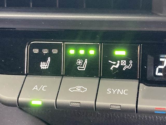 トヨタ クラウンスポーツの画像11