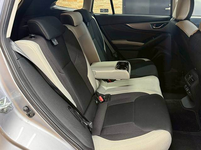 スバル&nbsp;レヴォーグ レイバックの画像6