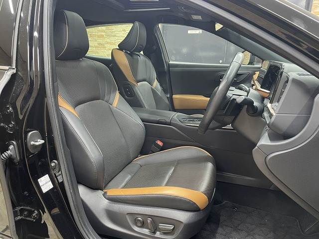 クラウンクロスオーバーRS “Advanced” 内装他