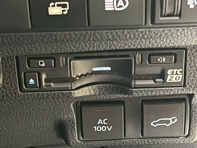 トヨタ&nbsp;カローラクロスの画像12