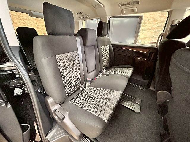 三菱&nbsp;デリカD5の画像6